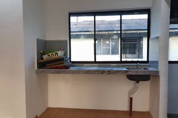 Flat Taman Ungku Tun Aminah