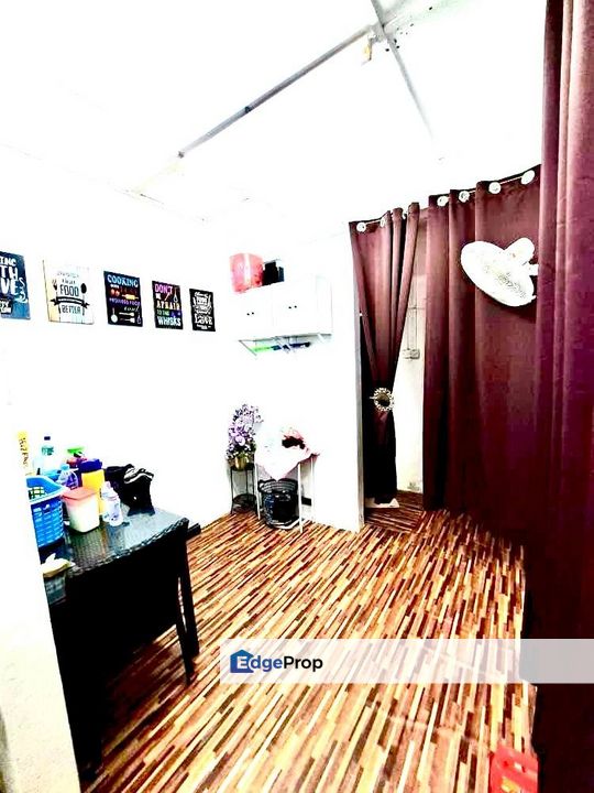 CORNER LOT SANGAT LUAS BAWAH HRGA PASARAN, Johor, Pontian