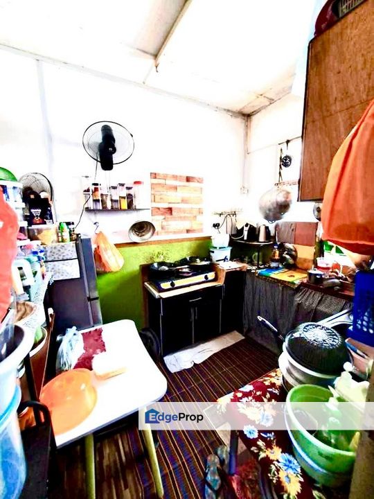 CORNER LOT SANGAT LUAS BAWAH HRGA PASARAN, Johor, Pontian