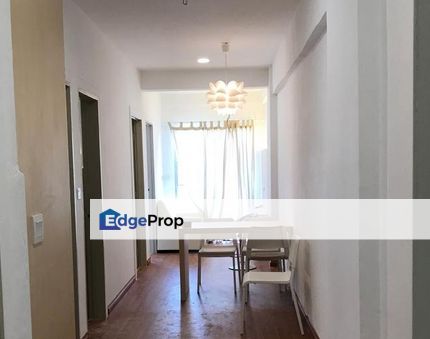 Vista Sri Tanjung Condominium, Semenyih, Selangor 【Partially Furnished with 1 Car Park, near to Notthingham University & 5min to Semenyih Town】, Selangor, Semenyih