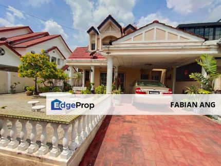 Semi-D house for sale at USJ 5, Selangor, USJ