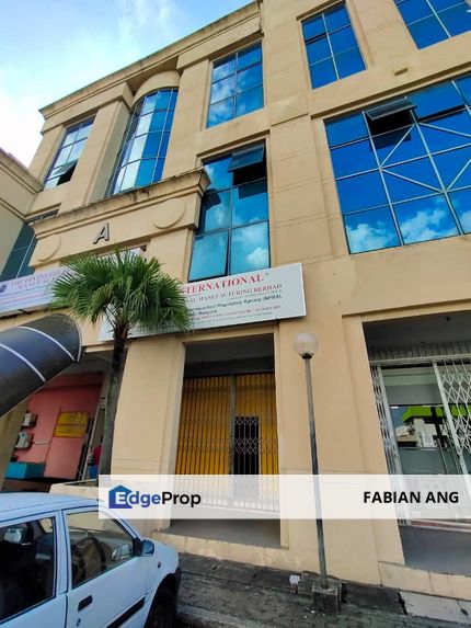 Ground Floor Shop at Centrepoint Business Park for sale, Selangor, Shah Alam