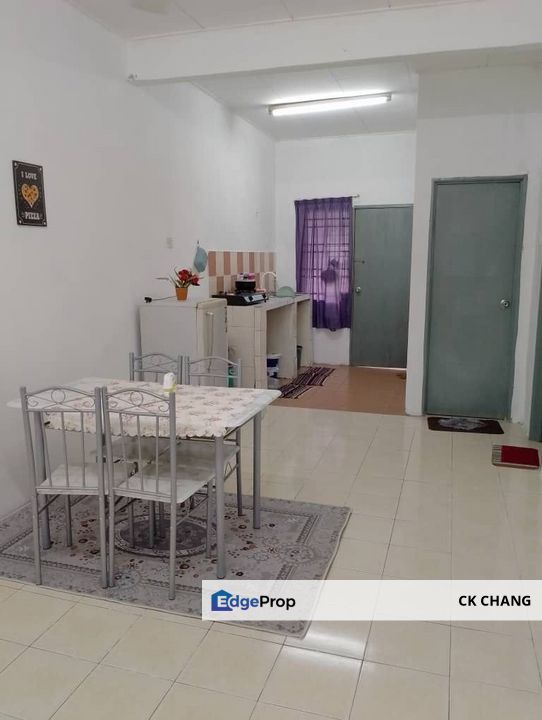 Single Storey House In Taman Nusari Bayu 2, Bandar Seri Sendayan