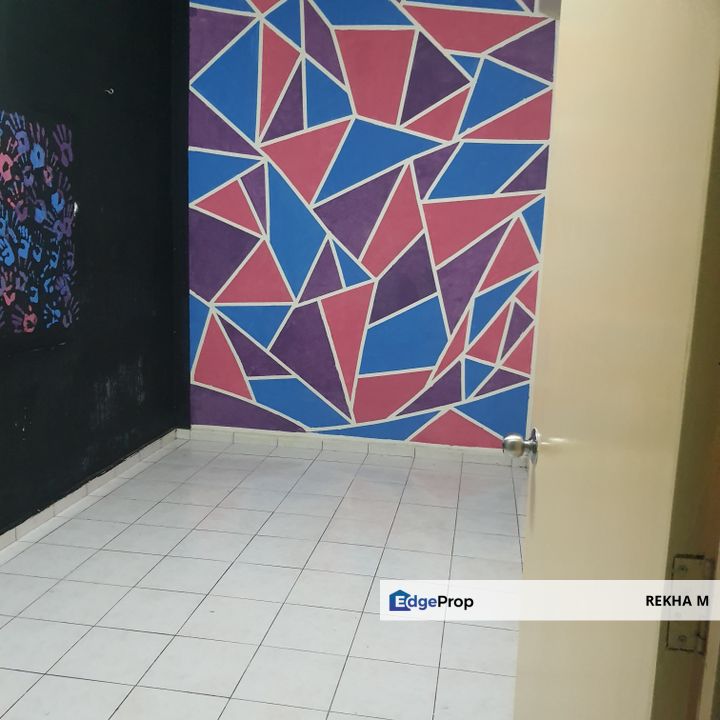 Sri manja  square  one , Selangor, Petaling Jaya