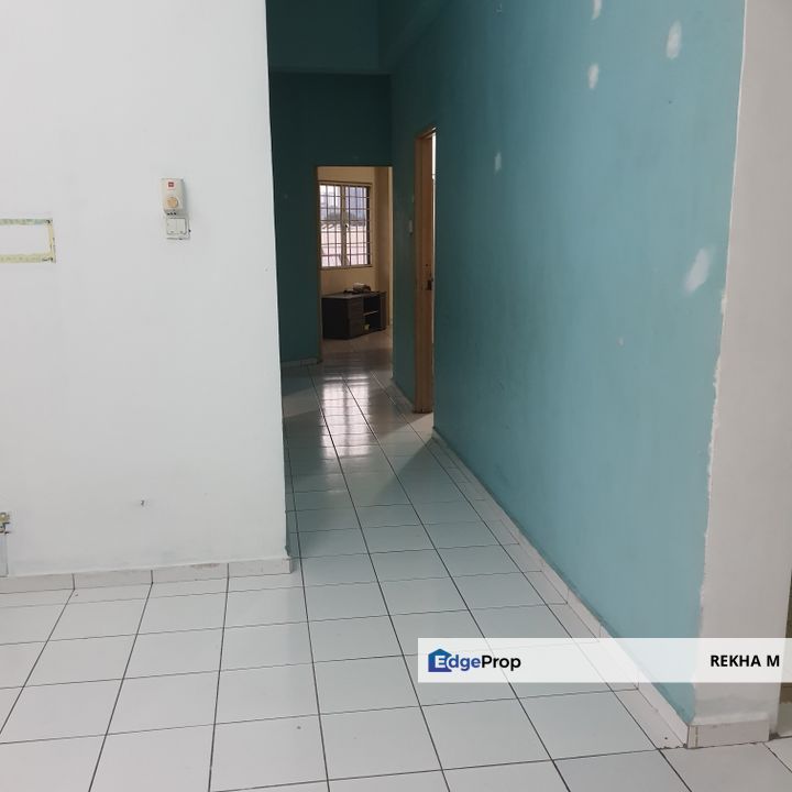 Sri manja  square  one , Selangor, Petaling Jaya