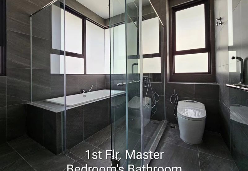 The Grand Thompson Residence