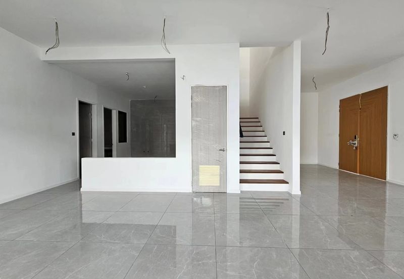 The Grand Thompson Residence