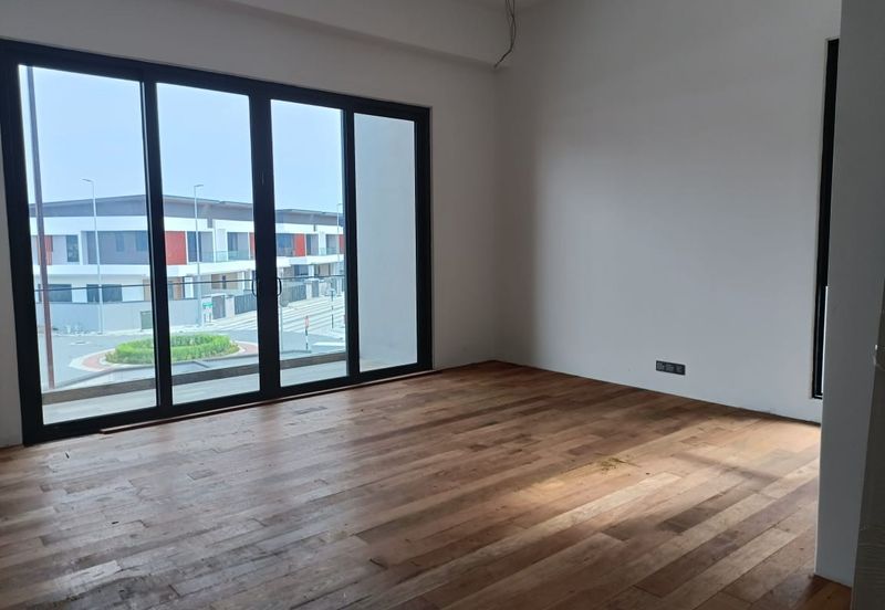 The Grand Thompson Residence