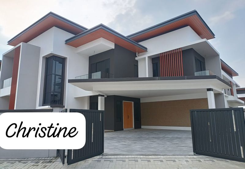 The Grand Thompson Residence