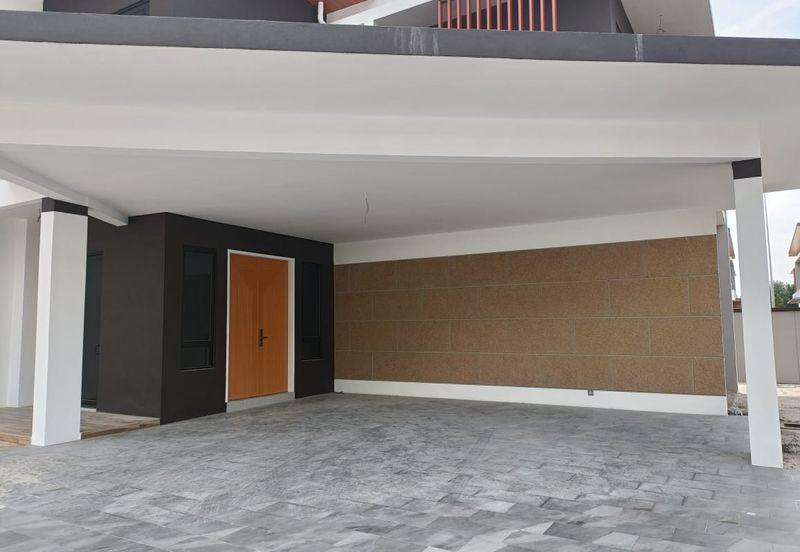 The Grand Thompson Residence