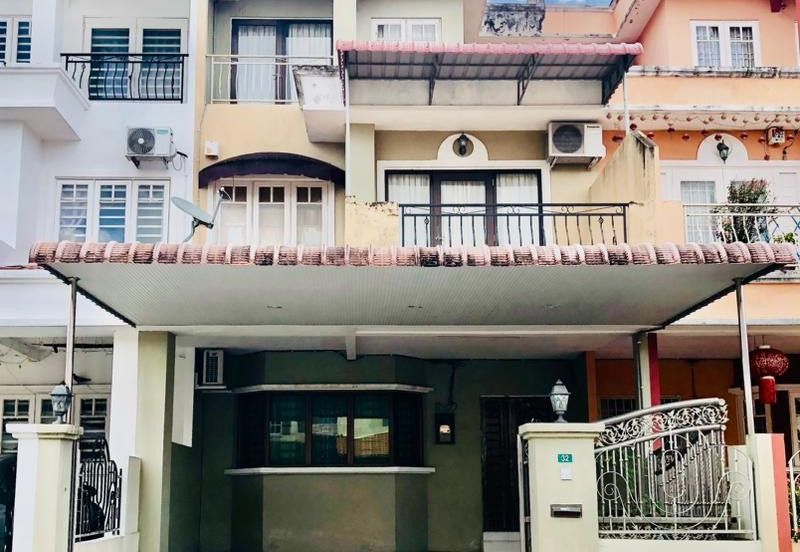 Panorama Lapangan Perdana