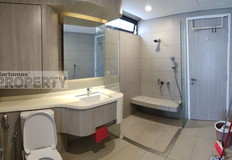 AraGreens Residences