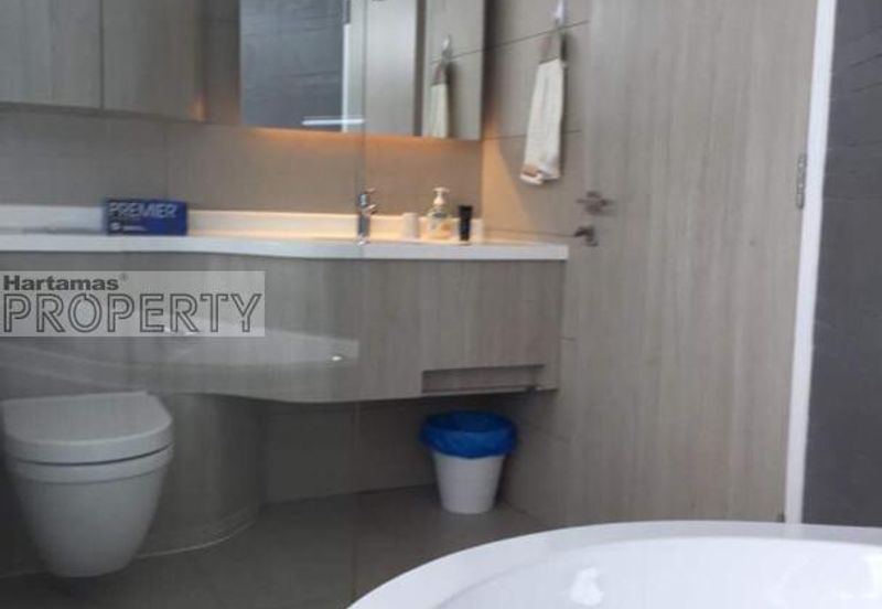 AraGreens Residences