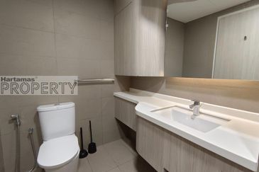 AraGreens Residences