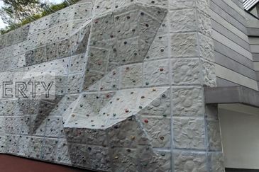 AraGreens Residences