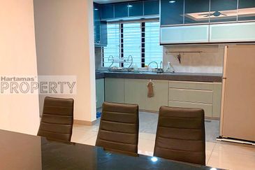 Kampung Sungai Kayu Ara