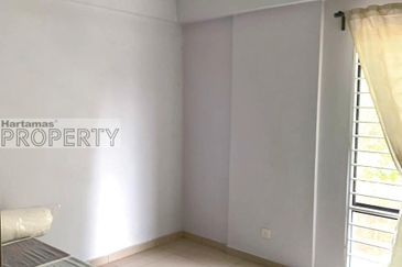 Kampung Sungai Kayu Ara