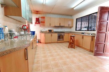 Overseas Union Garden