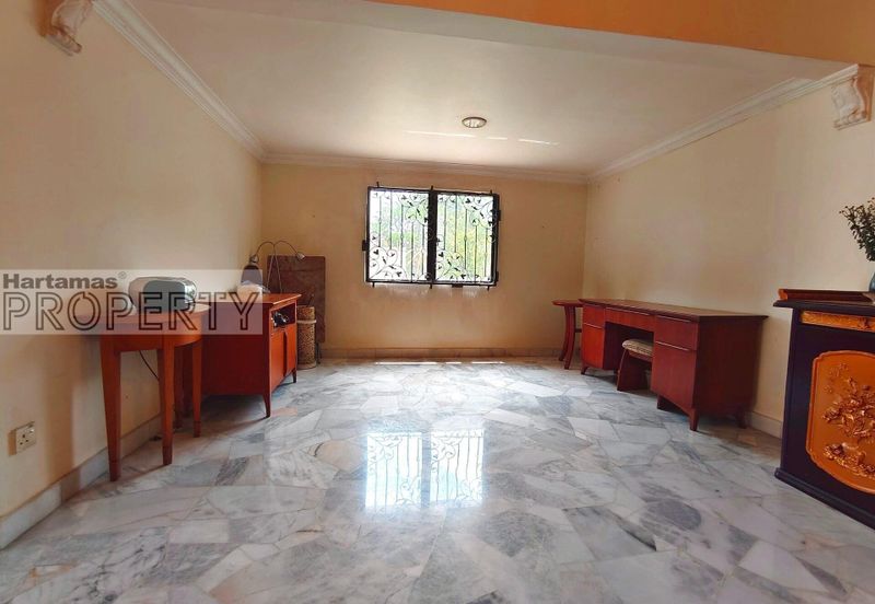 Overseas Union Garden