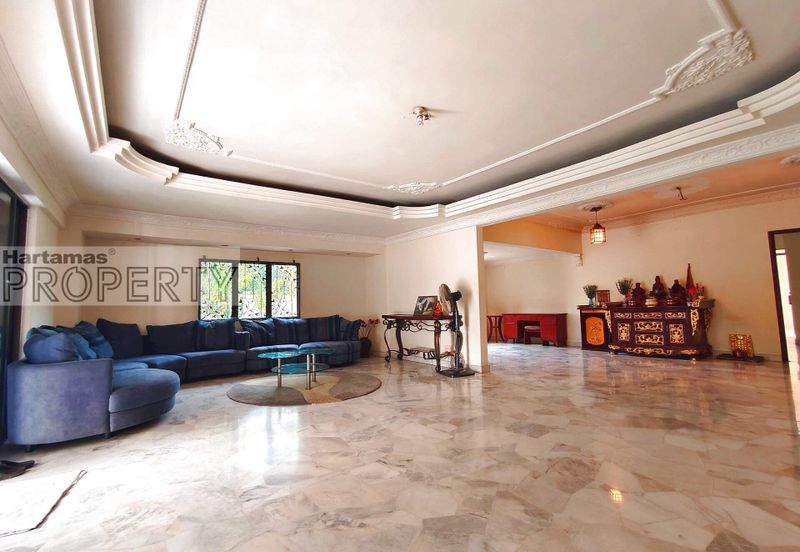 Overseas Union Garden