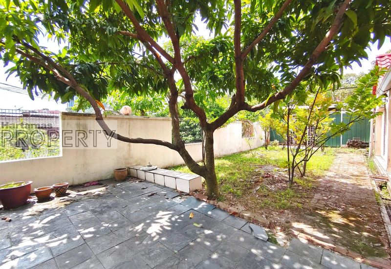 Overseas Union Garden