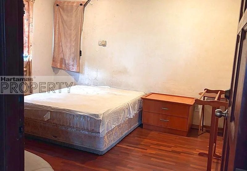 Overseas Union Garden