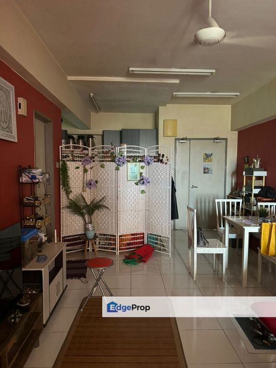 For Sale: Radius Residence @ Selayang | 3R 2B | 915 sqft | Well-Mainta, Selangor, Selayang