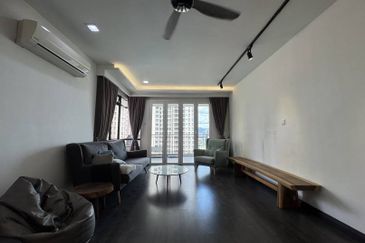 Royal Domain Sri Putramas II