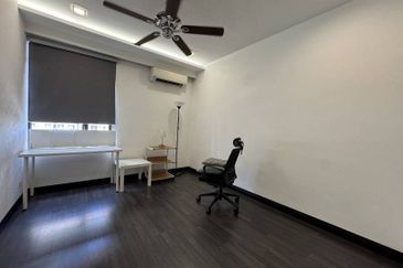 Royal Domain Sri Putramas II