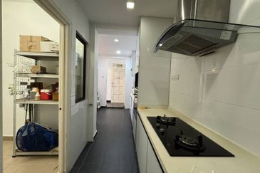 Royal Domain Sri Putramas II