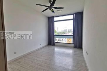 AraGreens Residences