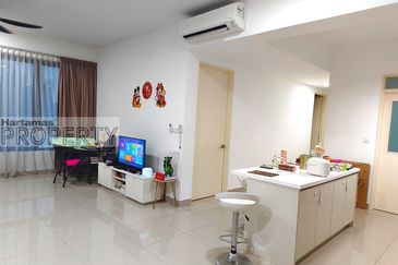 East Parc @ Menjalara