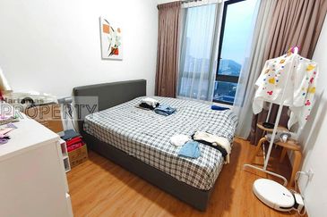 East Parc @ Menjalara