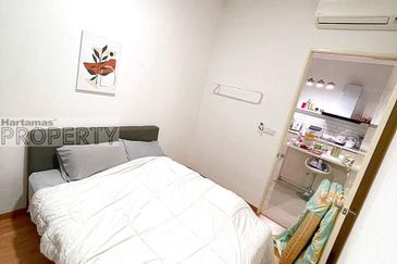 East Parc @ Menjalara