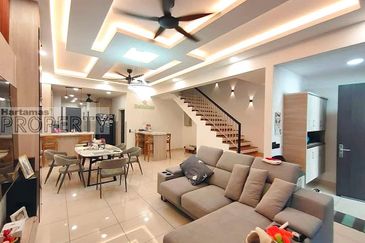 Elmina Green Three @ City of Elmina