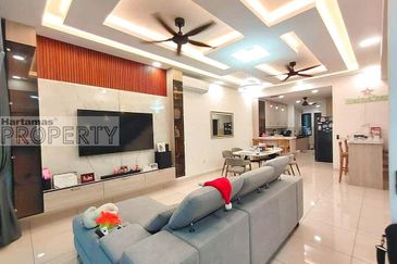 Elmina Green Three @ City of Elmina