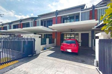 Elmina Green Three @ City of Elmina