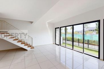 Elmina Green Three @ City of Elmina