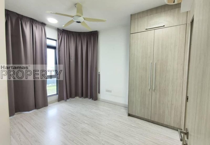 AraGreens Residences