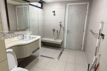 AraGreens Residences