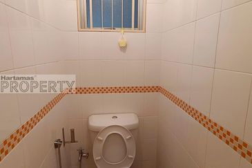 Seri Maya Condominium