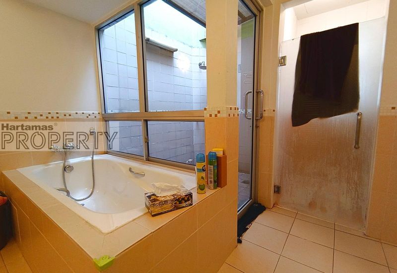 Seri Maya Condominium