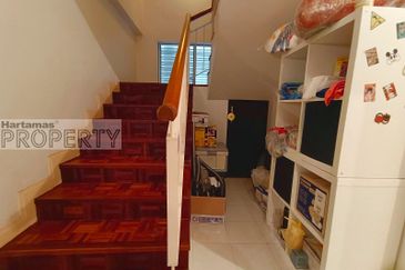 Seri Maya Condominium