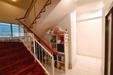 Seri Maya Condominium