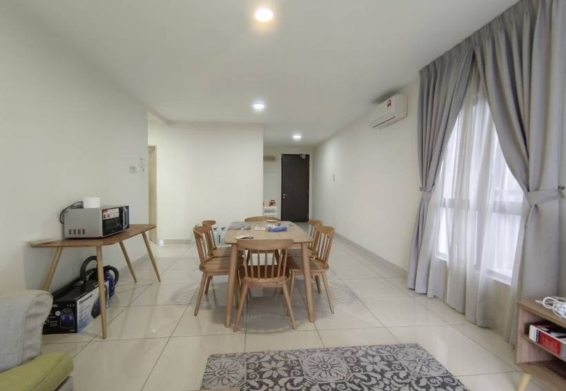 Maisson @ Platinum Apartment