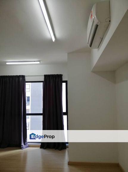 DSara Sentral SOVO | 504 sqft | 1R 1B | Partially Furnished | 3 Mins, Selangor, Sungai Buloh