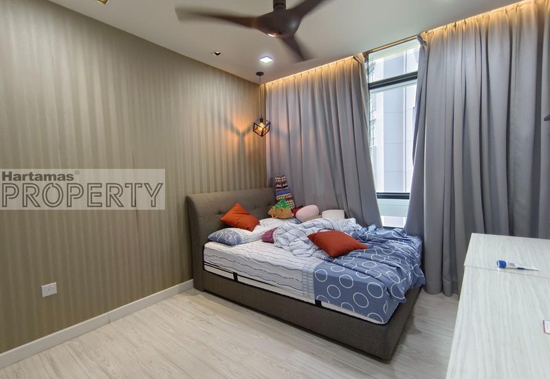 AraGreens Residences