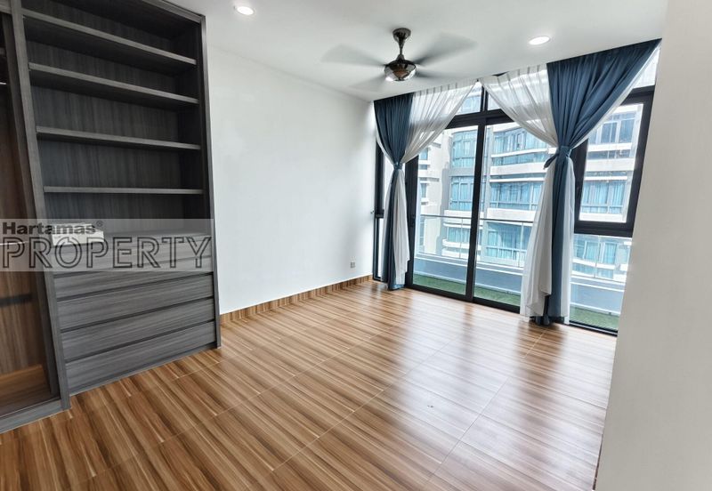 AraGreens Residences