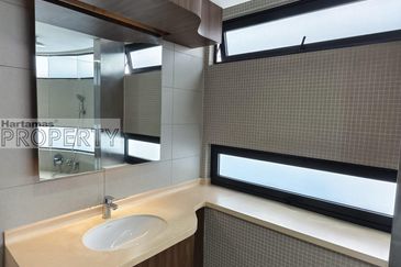 AraGreens Residences