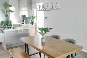 Amaya Saujana, Saujana Subang